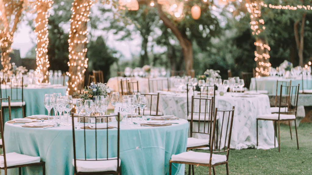 tables cérémonie extérieur