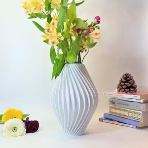 Vase-courbe
